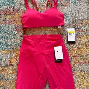 Nike Pink Sports Bra & Spandex Set Bright Pink Women’s Small, Medium or Large